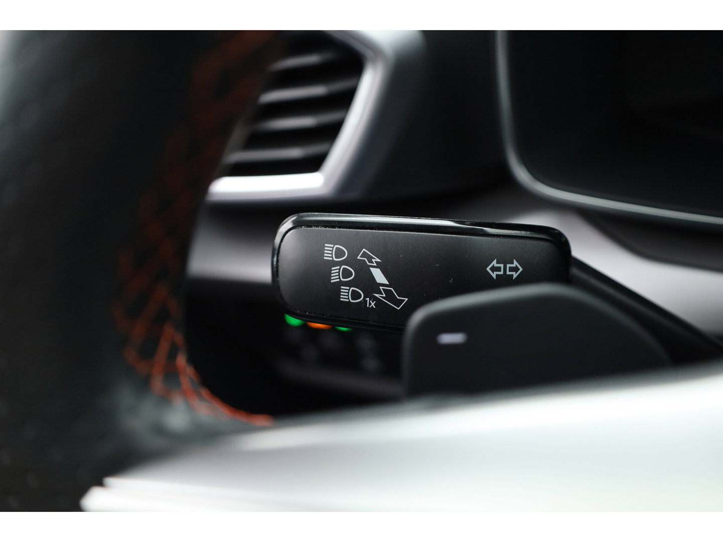 SEAT Leon Sportstourer 1.4 TSI eHybrid PHEV FR Business Intense | SOH 97% | Stoel- Stuurverw. | NAV + CarPlay | Adapt. Cruise | Clima | LED