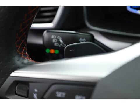 SEAT Leon Sportstourer 1.4 TSI eHybrid PHEV FR Business Intense | SOH 97% | Stoel- Stuurverw. | NAV + CarPlay | Adapt. Cruise | Clima | LED