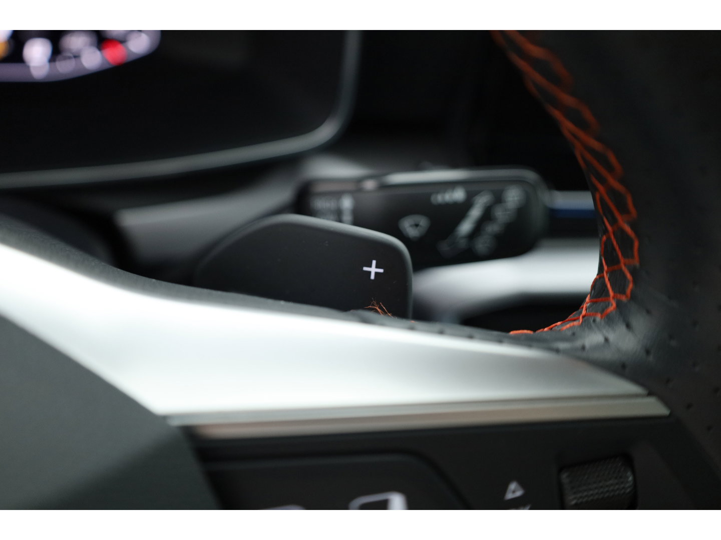 SEAT Leon Sportstourer 1.4 TSI eHybrid PHEV FR Business Intense | SOH 97% | Stoel- Stuurverw. | NAV + CarPlay | Adapt. Cruise | Clima | LED