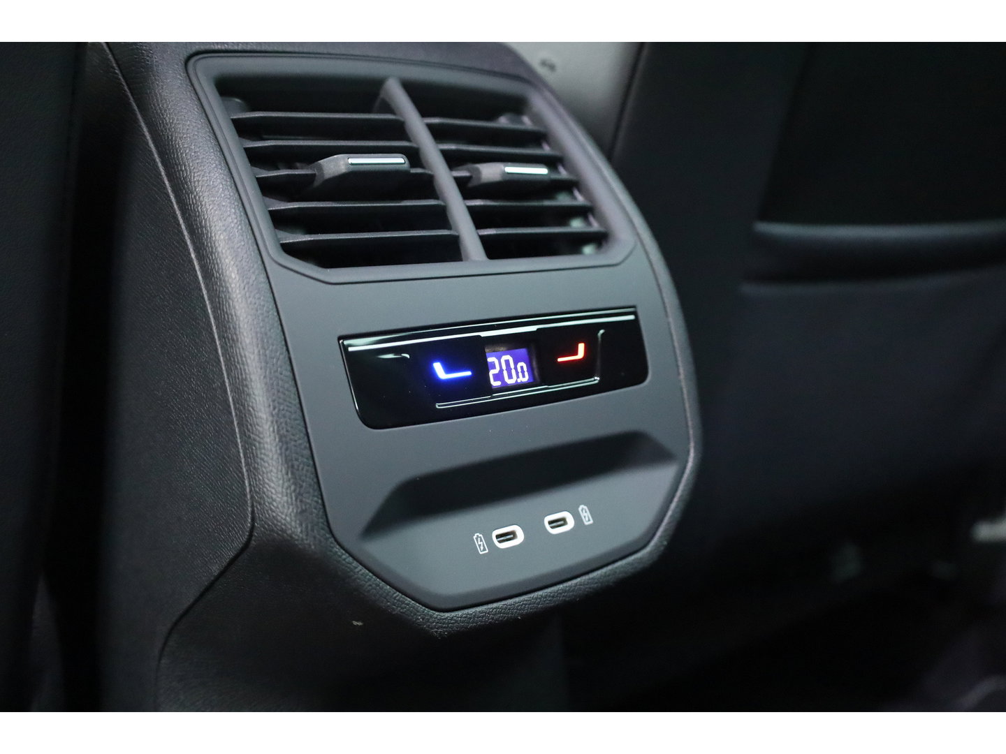 SEAT Leon Sportstourer 1.4 TSI eHybrid PHEV FR Business Intense | SOH 97% | Stoel- Stuurverw. | NAV + CarPlay | Adapt. Cruise | Clima | LED