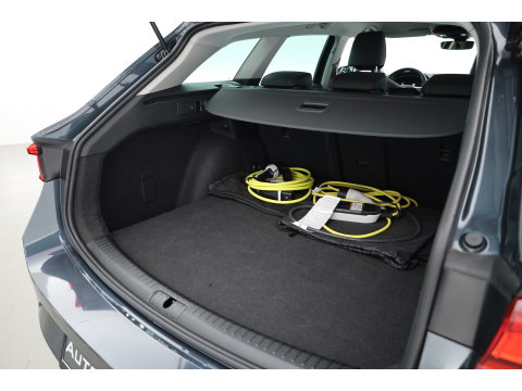 SEAT Leon Sportstourer 1.4 TSI eHybrid PHEV FR Business Intense | SOH 97% | Stoel- Stuurverw. | NAV + CarPlay | Adapt. Cruise | Clima | LED