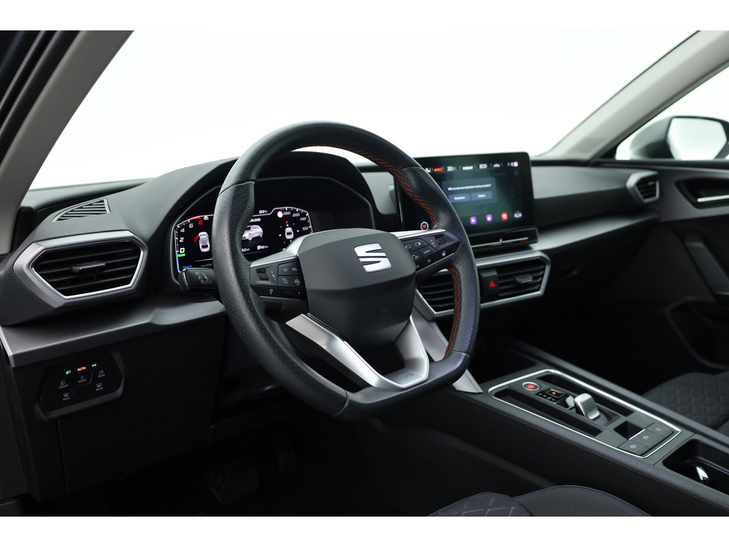 SEAT Leon Sportstourer 1.4 TSI eHybrid PHEV FR Business Intense | SOH 97% | Stoel- Stuurverw. | NAV + CarPlay | Adapt. Cruise | Clima | LED