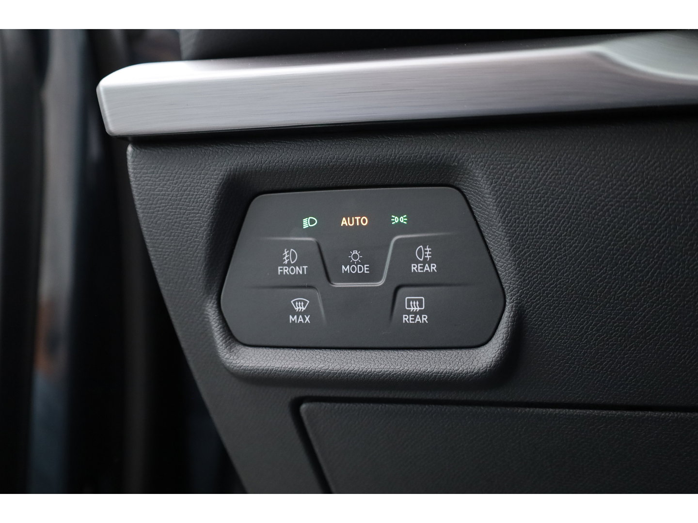 SEAT Leon Sportstourer 1.4 TSI eHybrid PHEV FR Business Intense | SOH 97% | Stoel- Stuurverw. | NAV + CarPlay | Adapt. Cruise | Clima | LED