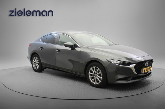 Mazda 3 - 2.0 e-SkyActiv-G M Hybrid Comfort - Carplay, Navi, Camera, Stoel/Stuur verw. PDC