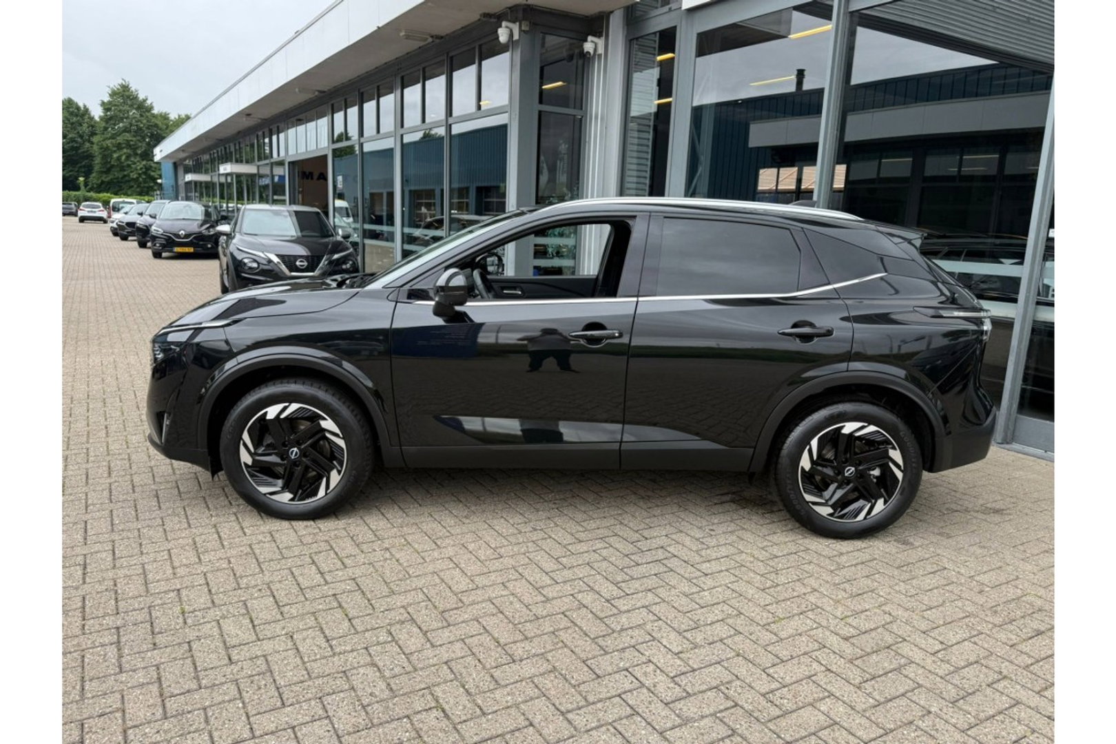 Nissan QASHQAI 1.3 MHEV X N-CONNECTA AUTOMAAT AIRCO NAVI WIDESCREEN CAMERA360GR.