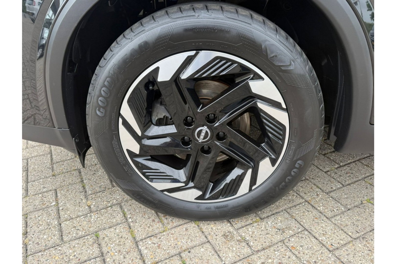 Nissan QASHQAI 1.3 MHEV X N-CONNECTA AUTOMAAT AIRCO NAVI WIDESCREEN CAMERA360GR.
