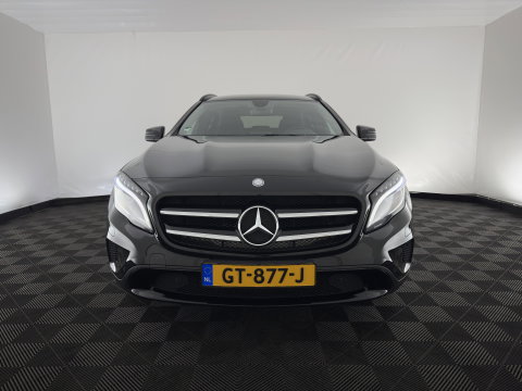 Mercedes-Benz GLA 200 CDI Edition 1 Aut. *LEATHER-FABRIC | XENON | SPORT-SEATS | CAMERA | NAVI-FULLMAP | PRIVACY-GLASS | SHIFTPADDLES | ECC | PDC | CRUISE | 18''ALU | TOWBAR*