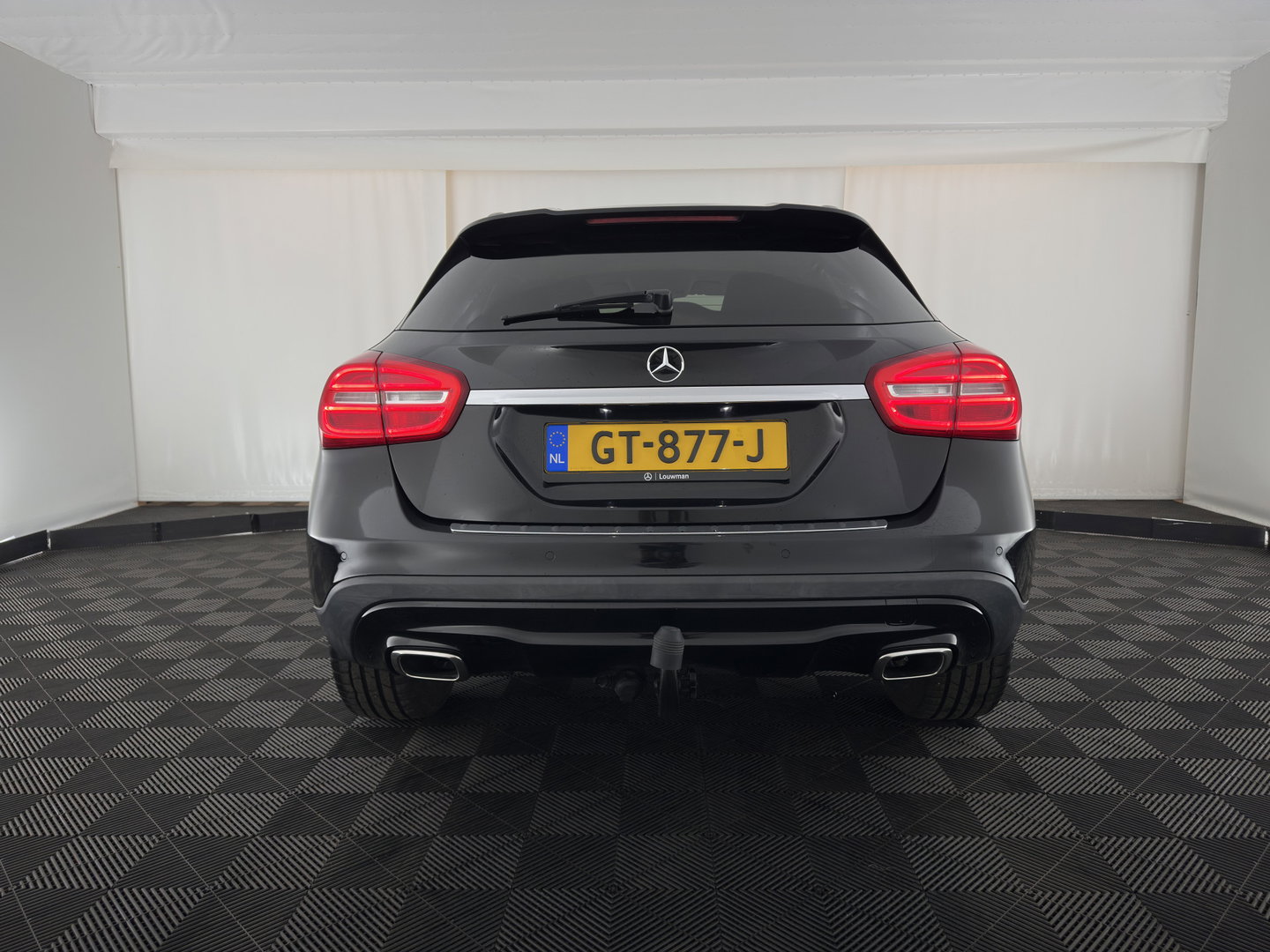 Mercedes-Benz GLA 200 CDI Edition 1 Aut. *LEATHER-FABRIC | XENON | SPORT-SEATS | CAMERA | NAVI-FULLMAP | PRIVACY-GLASS | SHIFTPADDLES | ECC | PDC | CRUISE | 18''ALU | TOWBAR*