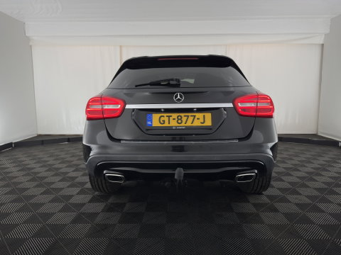 Mercedes-Benz GLA 200 CDI Edition 1 Aut. *LEATHER-FABRIC | XENON | SPORT-SEATS | CAMERA | NAVI-FULLMAP | PRIVACY-GLASS | SHIFTPADDLES | ECC | PDC | CRUISE | 18''ALU | TOWBAR*