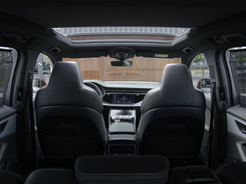 Audi Q7 55 TFSIe 381PK Quattro S-line / B&O / Massage / Softclose / 360°