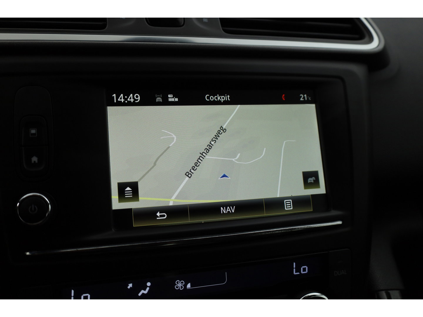 Renault Kadjar 1.2 TCe Zen | Navi | Trekhaak | Keyless | Cruise | PDC V+A | 17'' | Bluetooth |