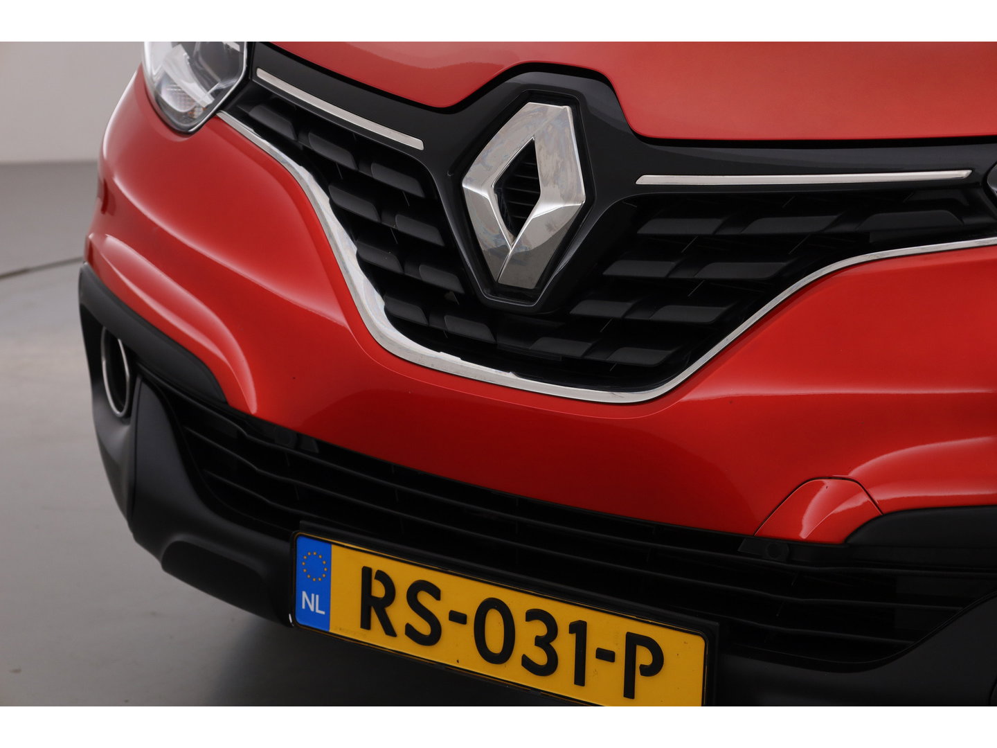 Renault Kadjar 1.2 TCe Zen | Navi | Trekhaak | Keyless | Cruise | PDC V+A | 17'' | Bluetooth |