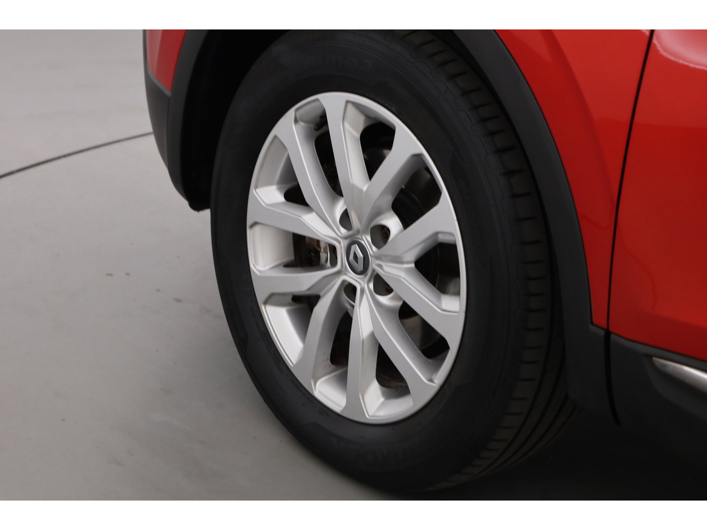 Renault Kadjar 1.2 TCe Zen | Navi | Trekhaak | Keyless | Cruise | PDC V+A | 17'' | Bluetooth |