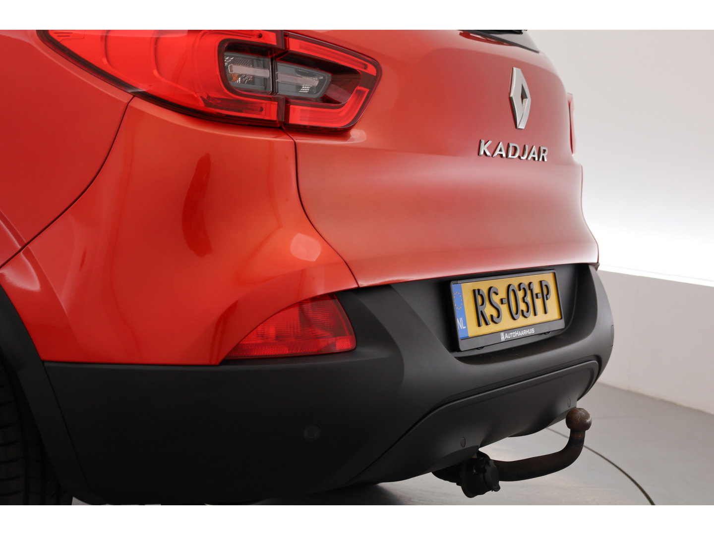 Renault Kadjar 1.2 TCe Zen | Navi | Trekhaak | Keyless | Cruise | PDC V+A | 17'' | Bluetooth |