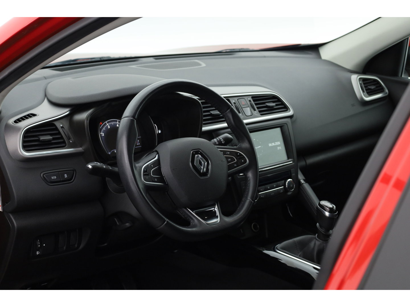 Renault Kadjar 1.2 TCe Zen | Navi | Trekhaak | Keyless | Cruise | PDC V+A | 17'' | Bluetooth |