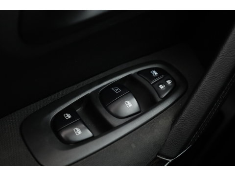 Renault Kadjar 1.2 TCe Zen | Navi | Trekhaak | Keyless | Cruise | PDC V+A | 17'' | Bluetooth |