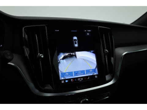 Volvo V60 2.0 T8 Plug-in hybrid AWD Polestar Engineered | SOH 99% | Öhlins | Elek. Trekhaak | Pano | Harman Kardon | HUD | Stoel-Stuurverw. |