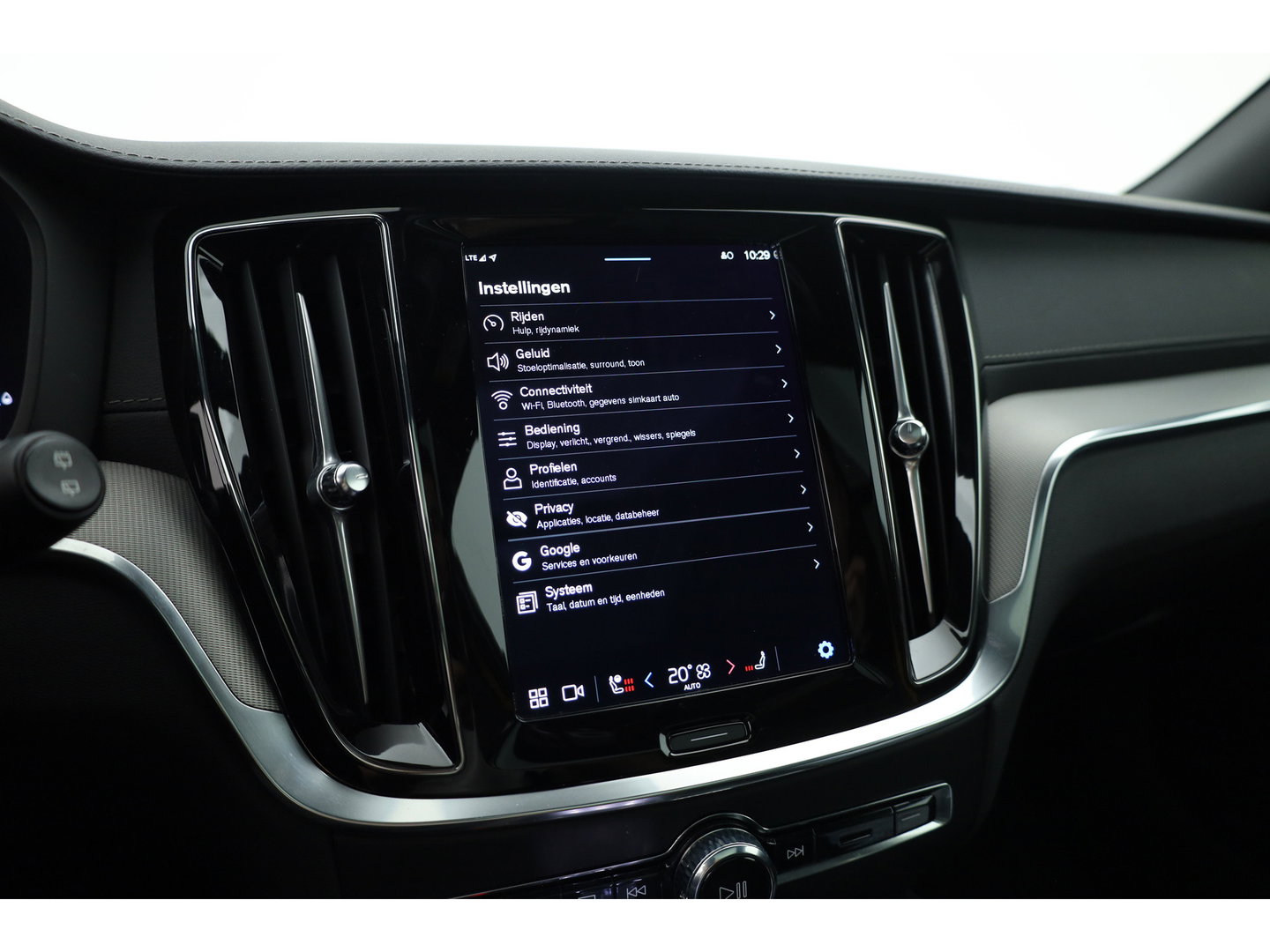 Volvo V60 2.0 T8 Plug-in hybrid AWD Polestar Engineered | SOH 99% | Öhlins | Elek. Trekhaak | Pano | Harman Kardon | HUD | Stoel-Stuurverw. |