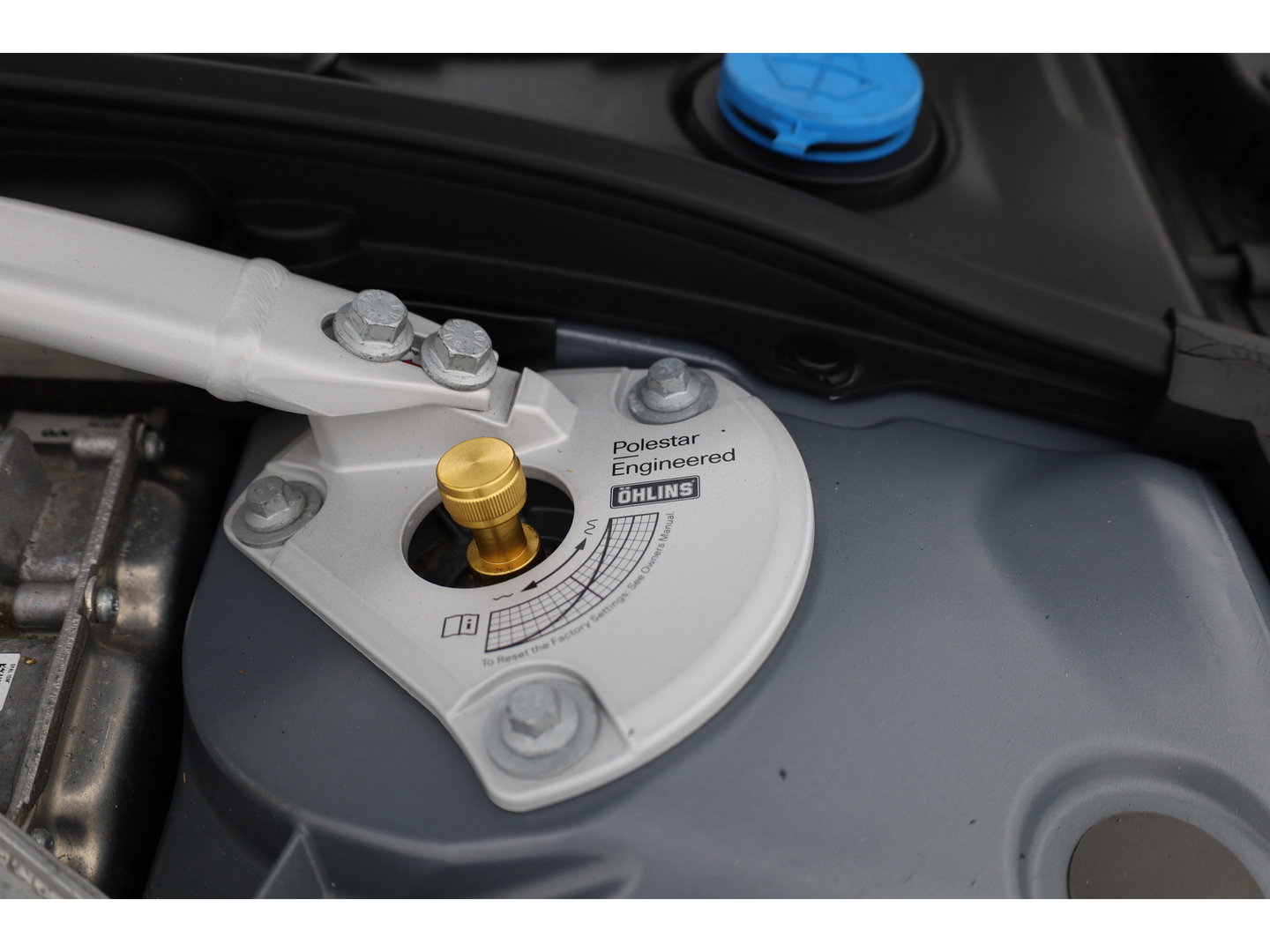 Volvo V60 2.0 T8 Plug-in hybrid AWD Polestar Engineered | SOH 99% | Öhlins | Elek. Trekhaak | Pano | Harman Kardon | HUD | Stoel-Stuurverw. |