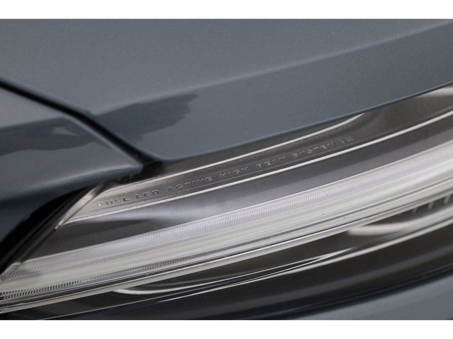 Volvo V60 2.0 T8 Plug-in hybrid AWD Polestar Engineered | SOH 99% | Öhlins | Elek. Trekhaak | Pano | Harman Kardon | HUD | Stoel-Stuurverw. |