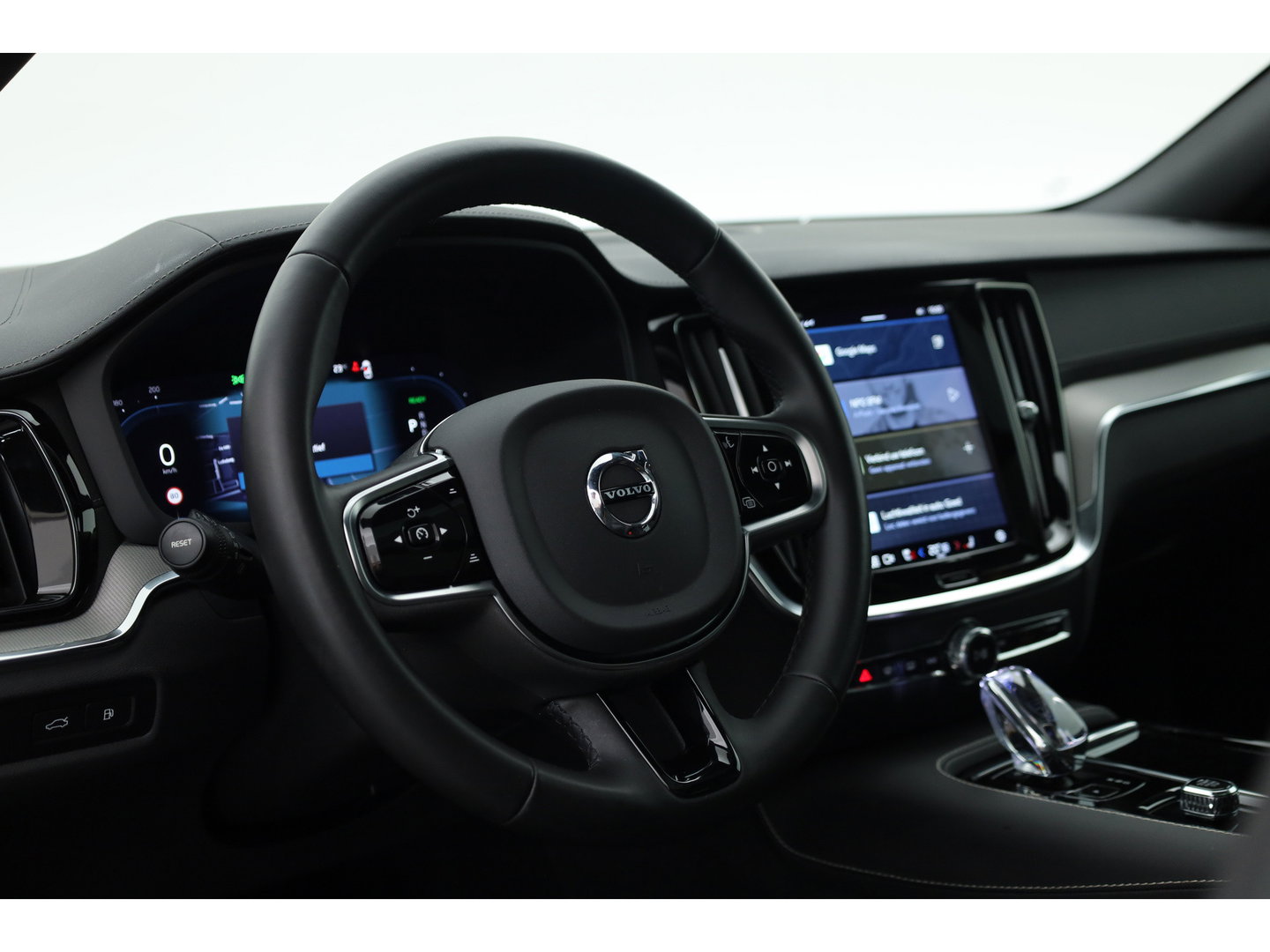 Volvo V60 2.0 T8 Plug-in hybrid AWD Polestar Engineered | SOH 99% | Öhlins | Elek. Trekhaak | Pano | Harman Kardon | HUD | Stoel-Stuurverw. |