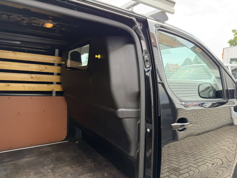 Opel Vivaro 2.0 CDTI 145pk L3H1 Edition / vaste prijs rijklaar € 15.950 ex / lease vanaf € / euro 6 / bpm vrij / imperial / trekhaak / airco / cruise / navi / camera