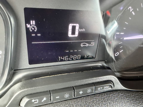 Opel Vivaro 2.0 CDTI 145pk L3H1 Edition / vaste prijs rijklaar € 15.950 ex / lease vanaf € / euro 6 / bpm vrij / imperial / trekhaak / airco / cruise / navi / camera