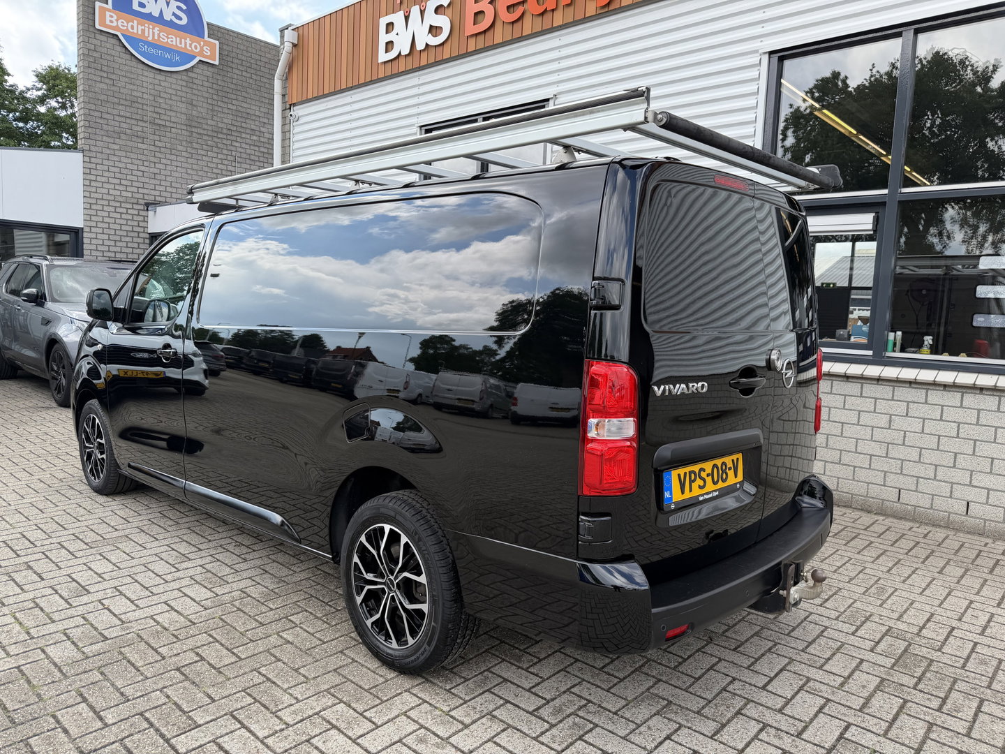 Opel Vivaro 2.0 CDTI 145pk L3H1 Edition / vaste prijs rijklaar € 15.950 ex / lease vanaf € / euro 6 / bpm vrij / imperial / trekhaak / airco / cruise / navi / camera