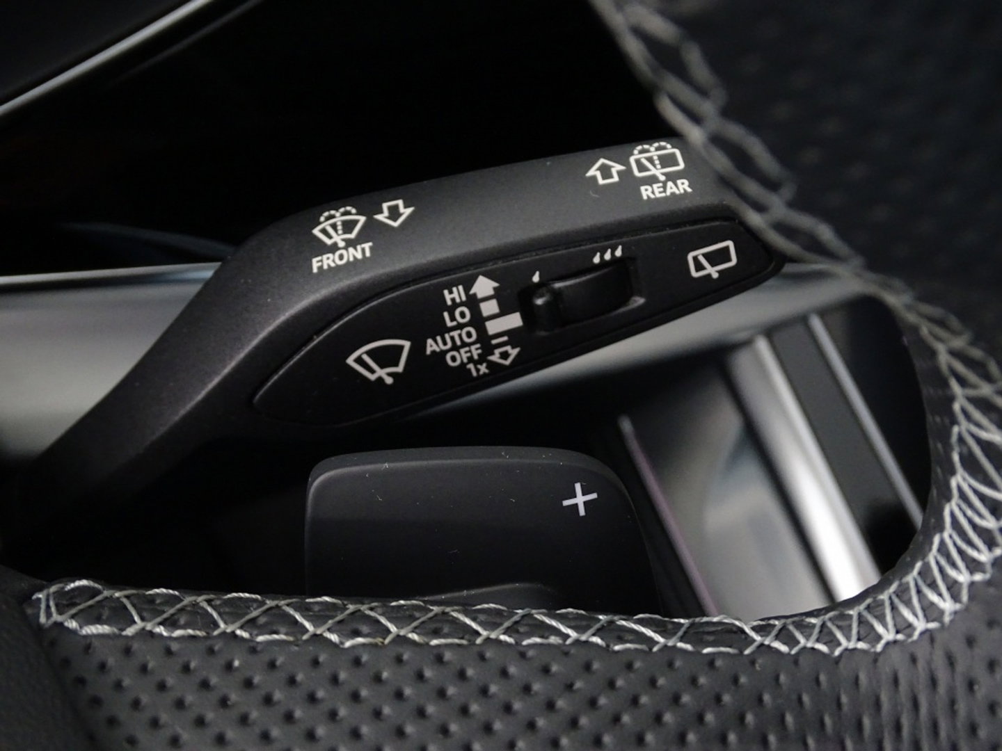 Audi Q7 55 TFSIe 381PK Quattro S-line / B&O / Massage / Softclose / 360°