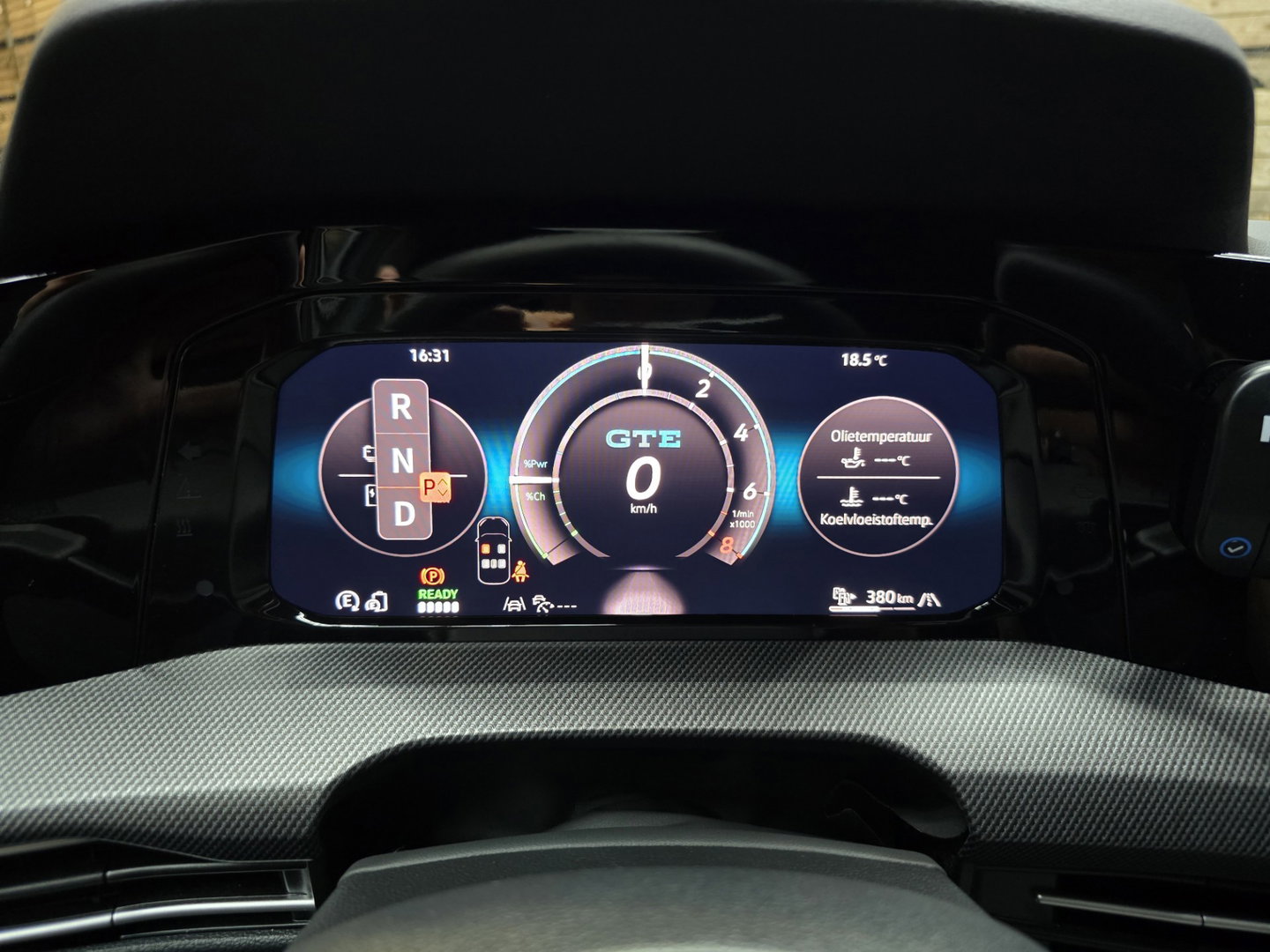 Volkswagen Golf 1.5 eHybrid GTE Leder "vienna"Led IQ Lights Pano HUD 18"LM