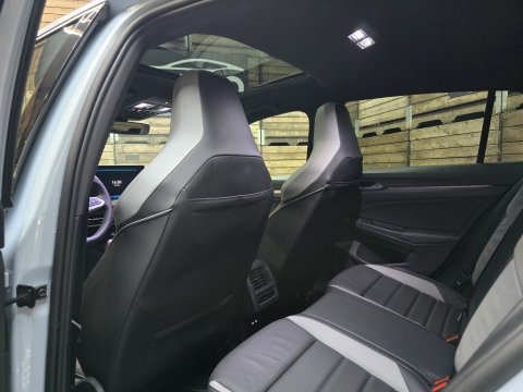 Volkswagen Golf 1.5 eHybrid GTE Leder "vienna"Led IQ Lights Pano HUD 18"LM