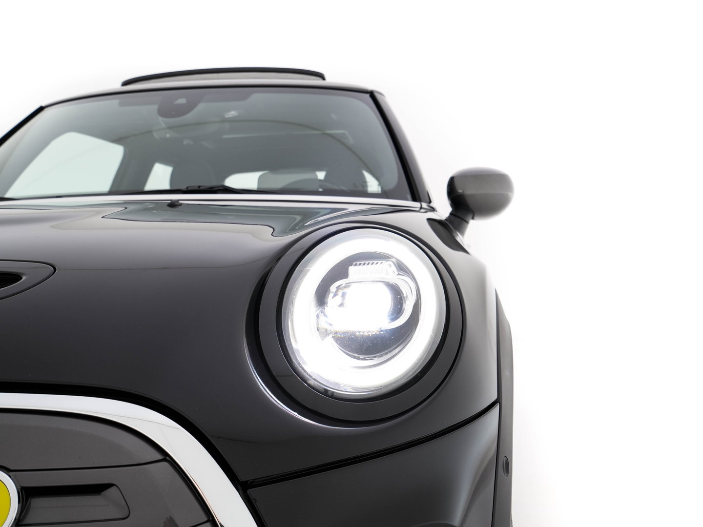 MINI Electric Yours 33 kWh [ 3-Fase-11kW ] {SoH-97%} (INCL-BTW) Aut. *HEATPUMP | PANO | LEATHER | DIGI-COCKPIT | HEAD-UP | FULL-LED | NAVI-FULLMAP | HEATED-SPORTSEATS | DAB | CRUISE | HARMAN/KARDON | CAMERA | KEYLESS | AMBIENTLIGHT | 17"ALU*