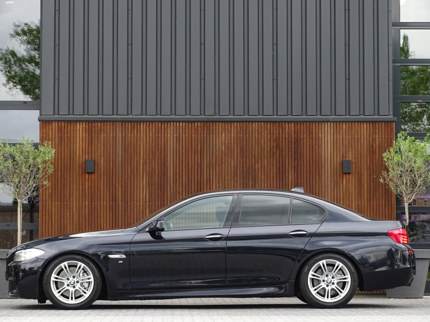BMW 5 Serie 535i TwinPowerTurbo 306PK / Executive / M Sport / LED