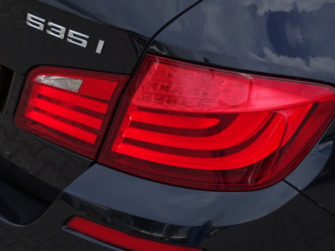 BMW 5 Serie 535i TwinPowerTurbo 306PK / Executive / M Sport / LED