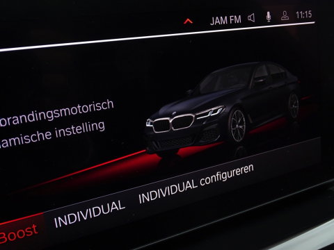 BMW 5 Serie 530e 292PK M-Sport / M- Individual / alcantara / 360° / Laser