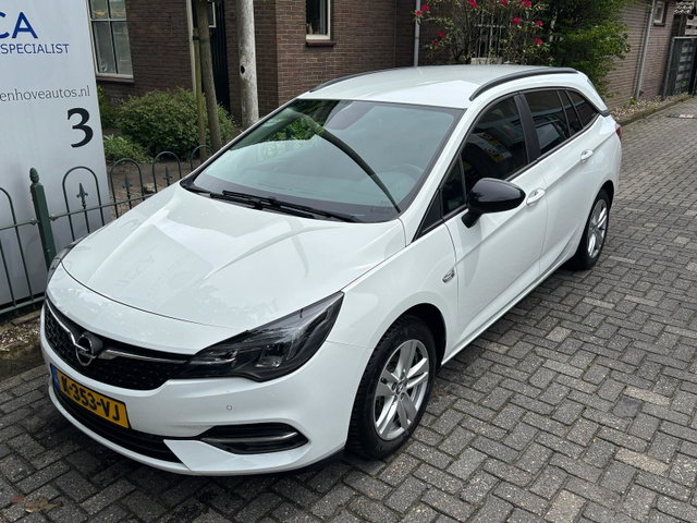 Opel Astra - Sports Tourer 1.2 Business Edition