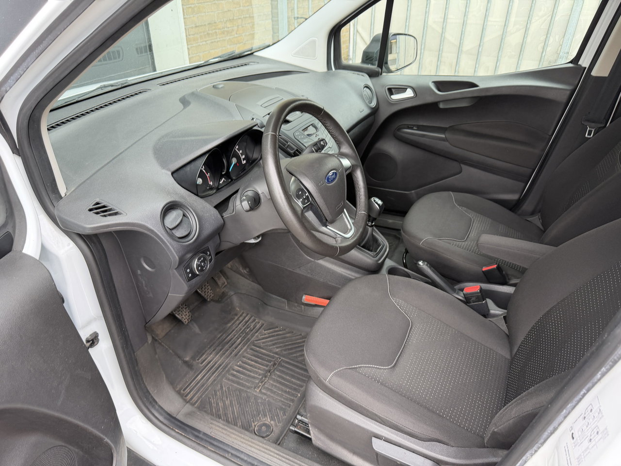 Ford Transit Courier