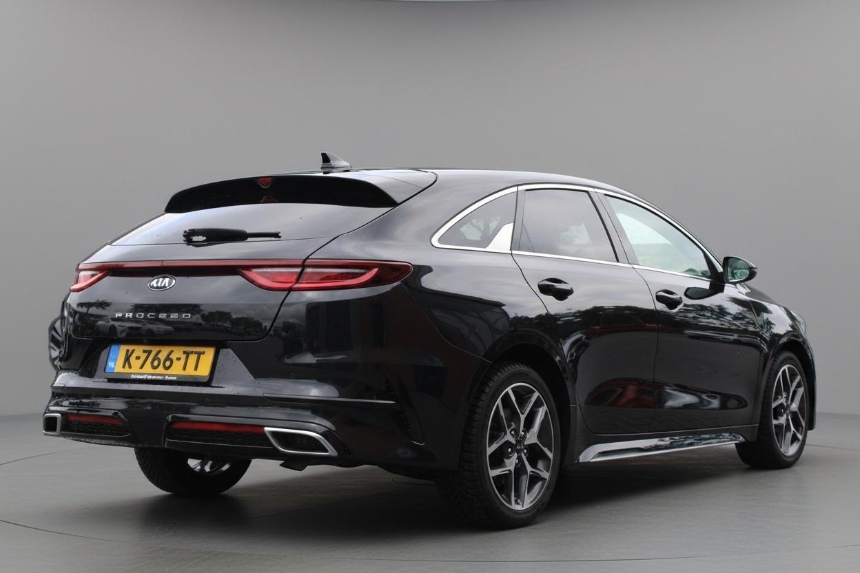 Kia ProCeed