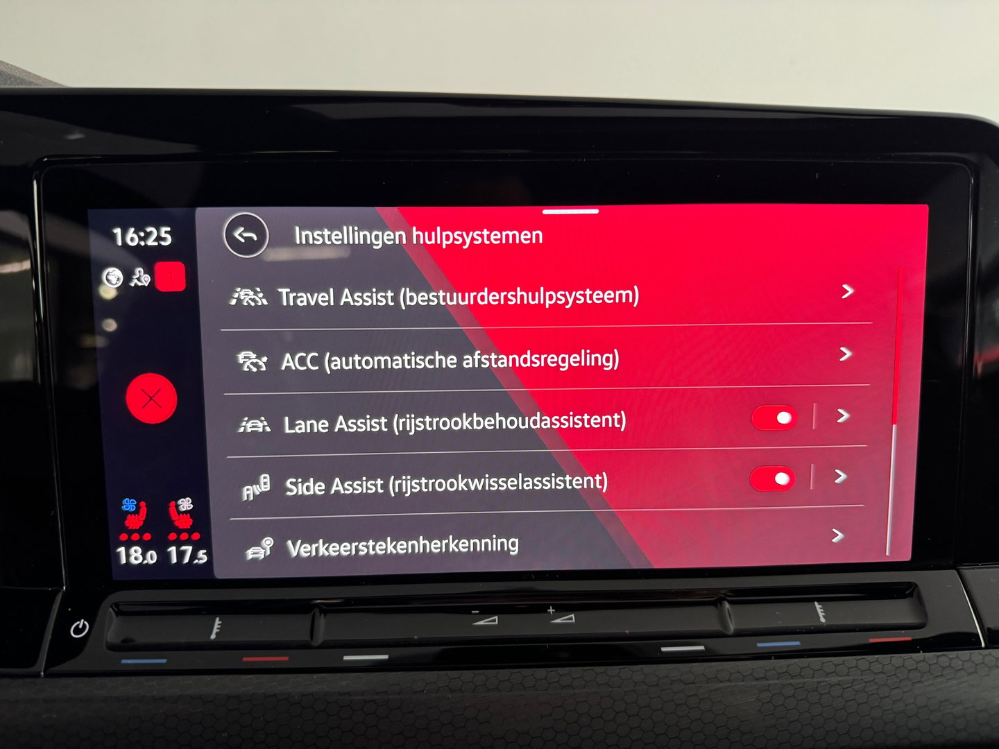Volkswagen Golf 2.0 TSI GTI Clubsport Pano|HuD|HK|Special|IQ