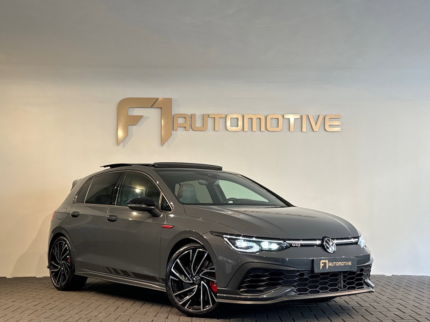 Volkswagen Golf 2.0 TSI GTI Clubsport Pano|HuD|HK|Special|IQ