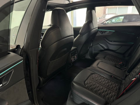Audi RSQ8 4.0 TFSI quattro Pano|Ceramic|HuD|B&O|Trekh|Massage