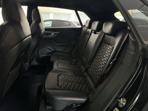 Audi RSQ8 4.0 TFSI quattro Pano|Ceramic|HuD|B&O|Trekh|Massage