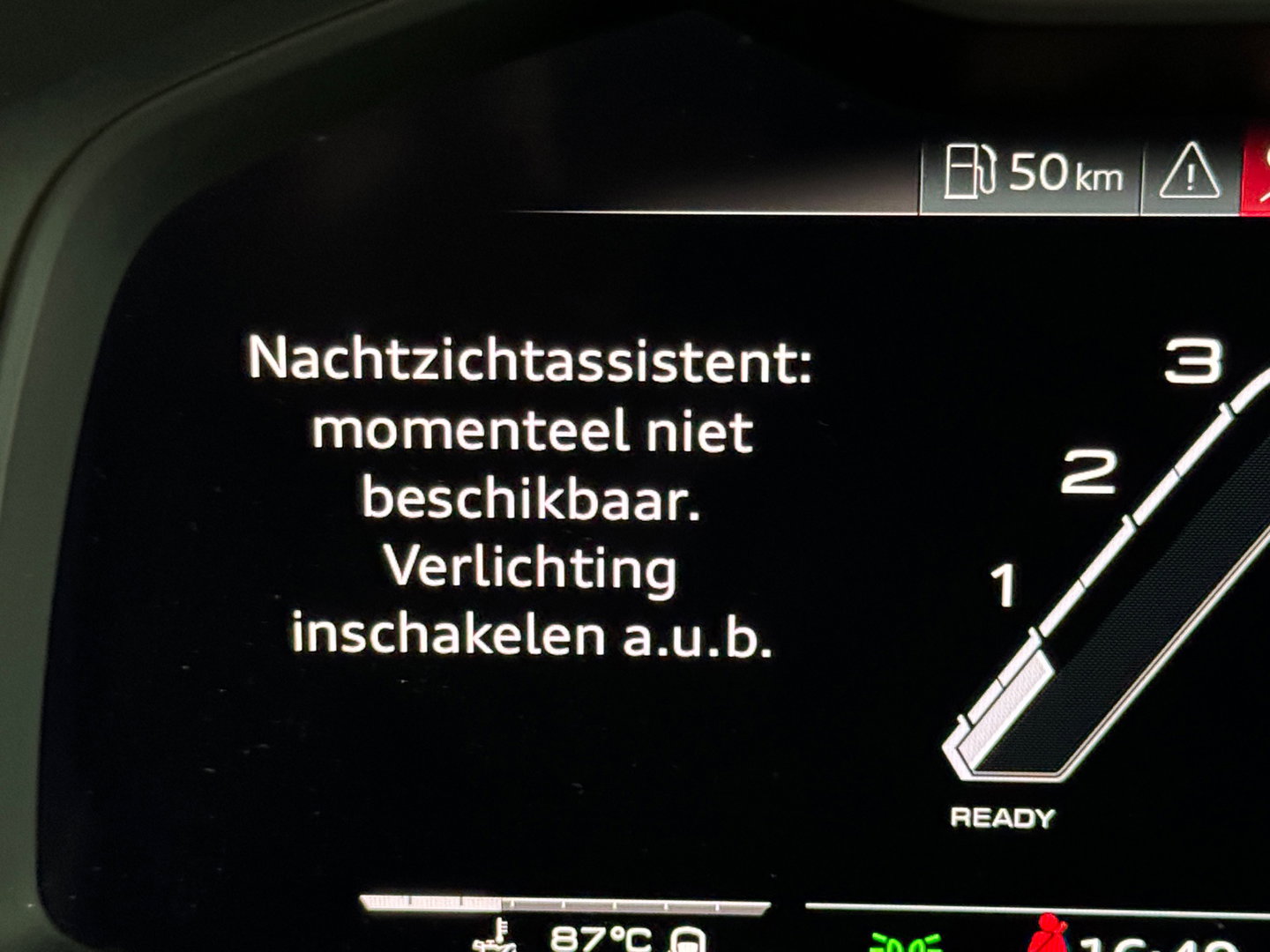 Audi RSQ8 4.0 TFSI quattro Pano|Ceramic|HuD|B&O|Trekh|Massage
