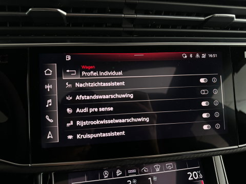 Audi RSQ8 4.0 TFSI quattro Pano|Ceramic|HuD|B&O|Trekh|Massage
