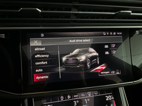 Audi RSQ8 4.0 TFSI quattro Pano|Ceramic|HuD|B&O|Trekh|Massage