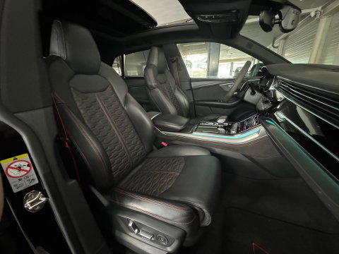 Audi RSQ8 4.0 TFSI quattro Pano|Ceramic|HuD|B&O|Trekh|Massage