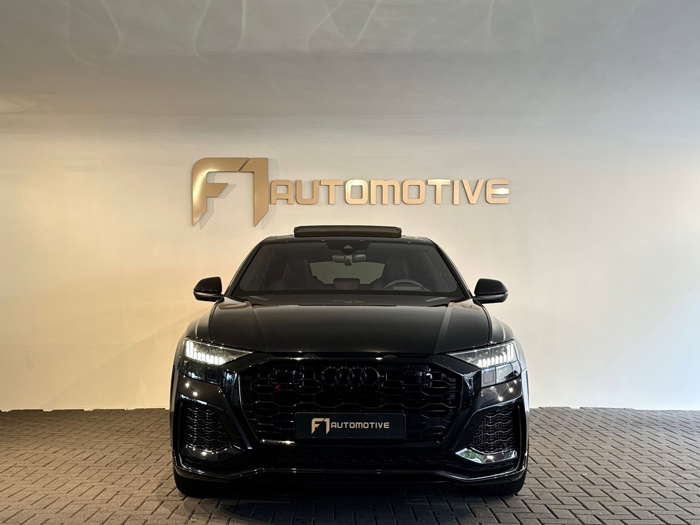 Audi RSQ8 4.0 TFSI quattro Pano|Ceramic|HuD|B&O|Trekh|Massage