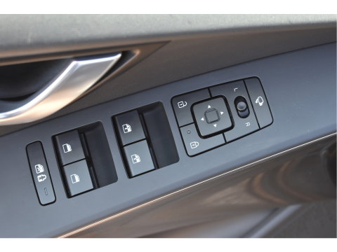 Kia Niro 1.6 GDi Hybrid DynamicPlusLine | NL-Auto | Vol | HUD | Keyless | Open dak | Carplay | Stuurverwarming | Full LE | Trekhaak