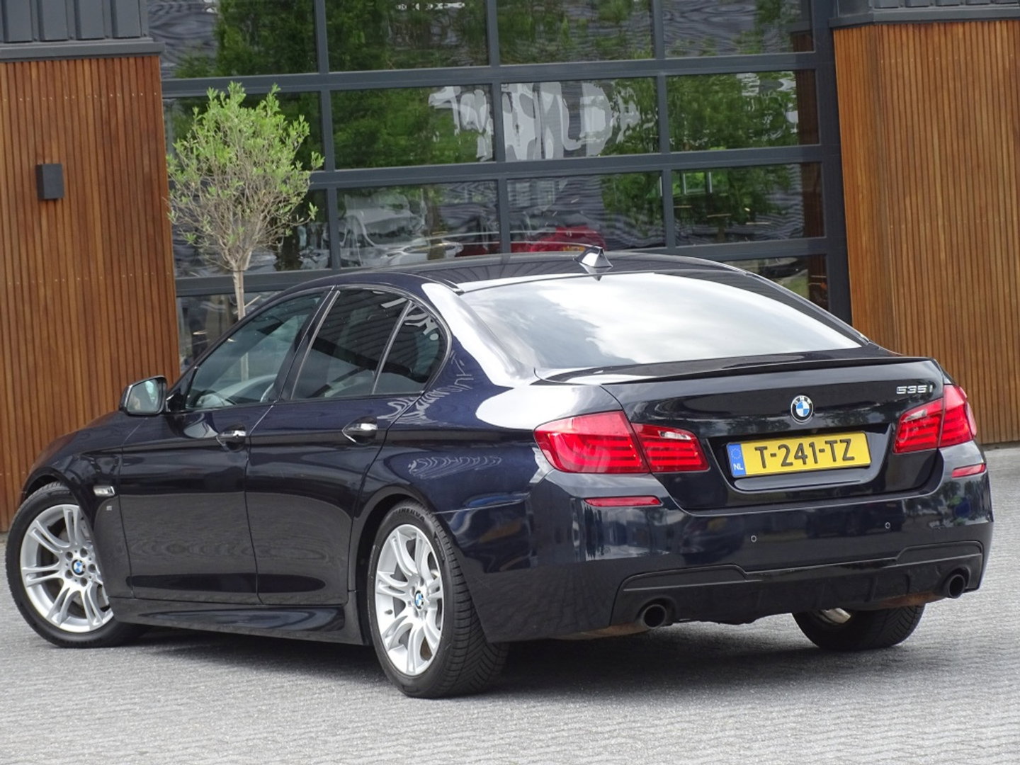 BMW 5 Serie 535i TwinPowerTurbo 306PK / Executive / M Sport / LED