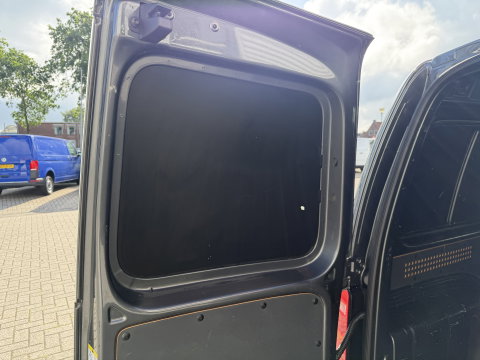Volkswagen Caddy 2.0 TDI L2H1 BMT Maxi Comfortline / vaste prijs rijklaar € 14.950 ex btw / special edtion! / airco / grijs metallic / navigatie / 18 inch wielen / spoiler / euro 6 / bpm vrij